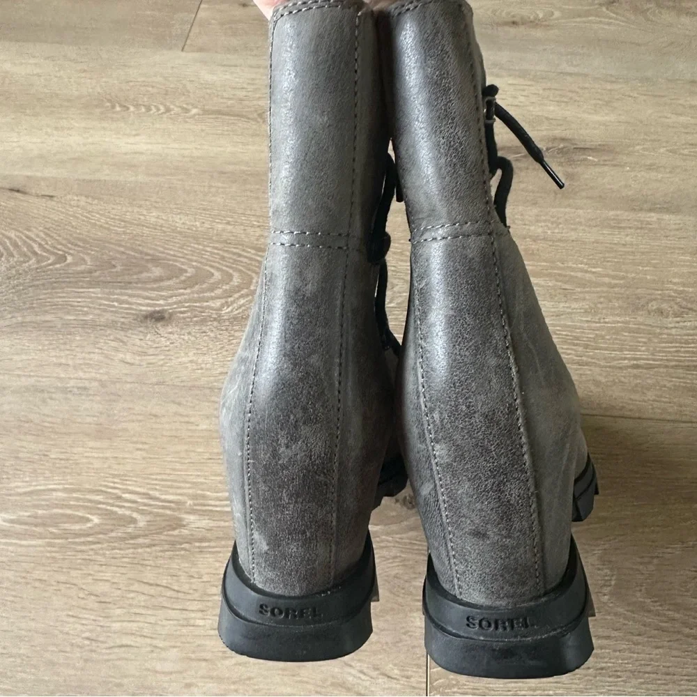 SOREL Joan of Arctic III Waterproof Lace-Up Wedge Boots Grey Sz 8